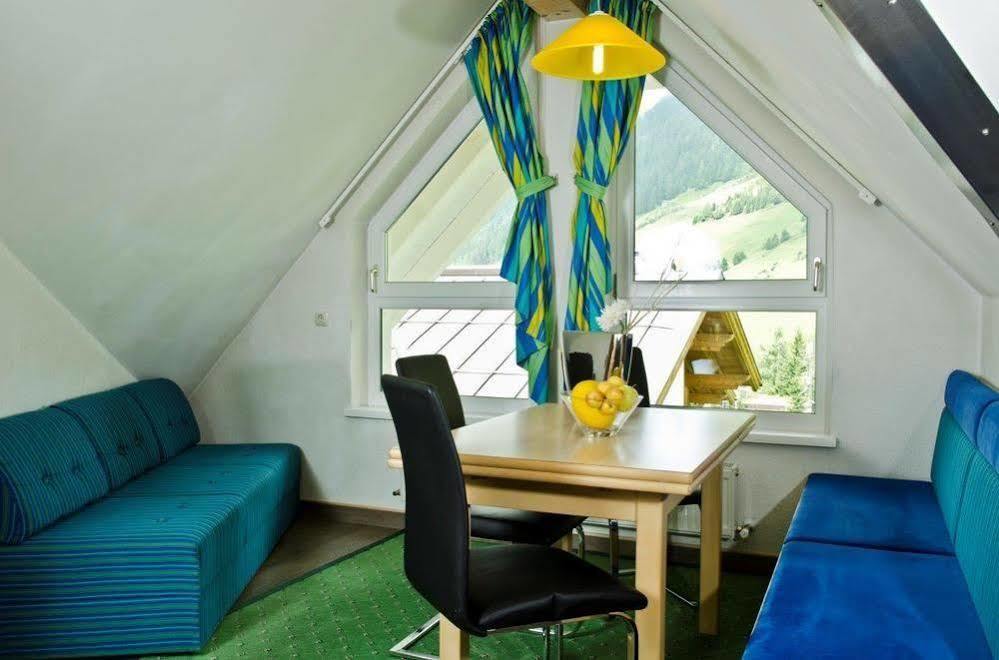 Petit Madlein Panzió Ischgl Kültér fotó